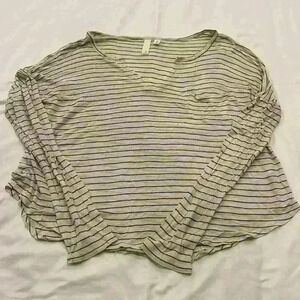 BP Women V-Neck Long Sleeve Shirt
